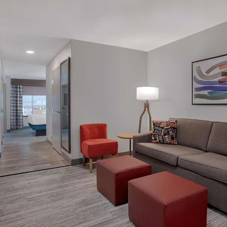 Hilton Garden Inn Omaha West Экстерьер фото
