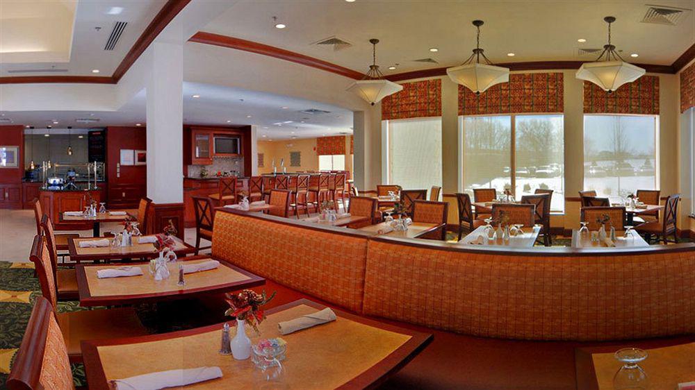 Hilton Garden Inn Omaha West Экстерьер фото