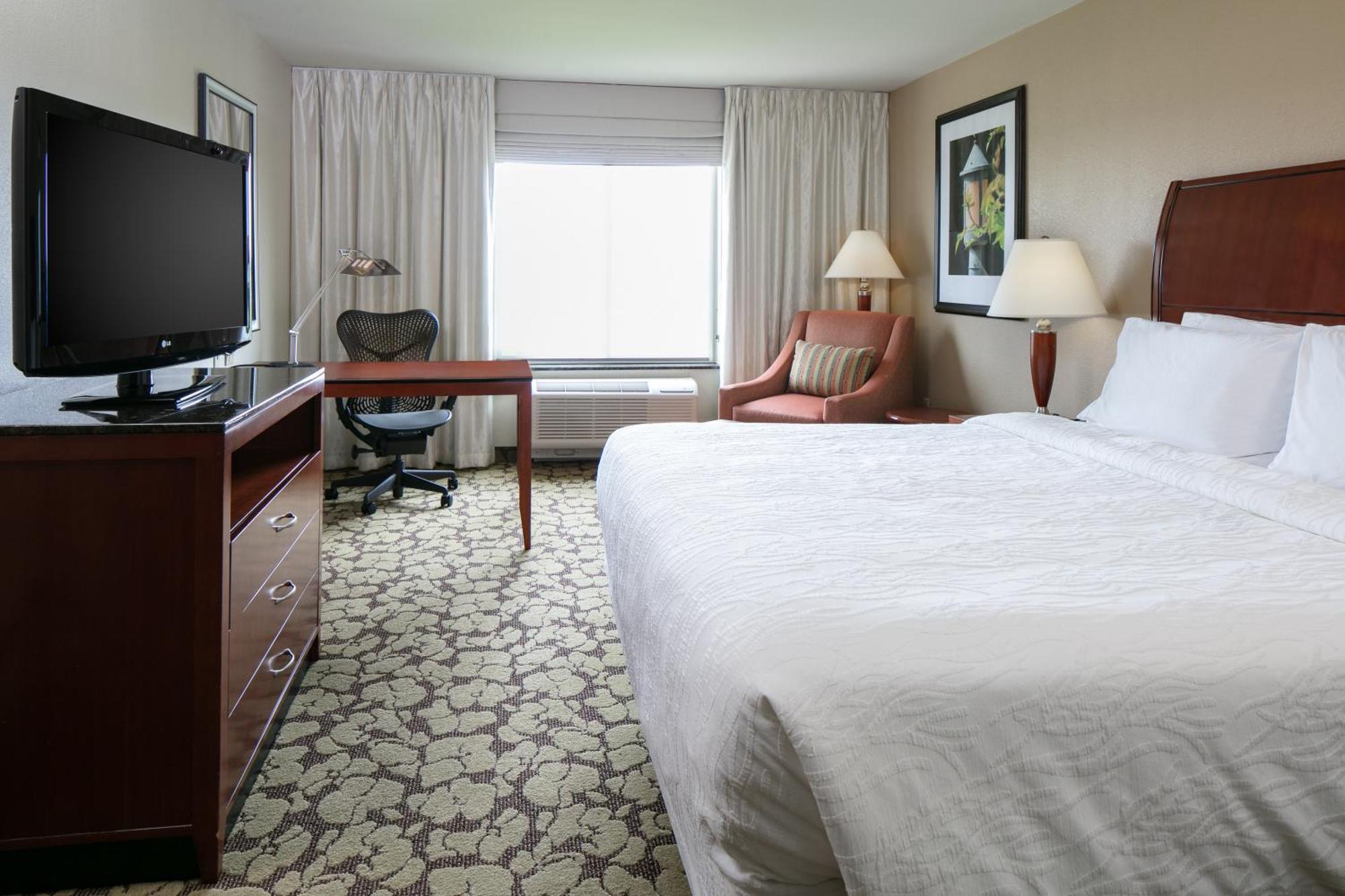 Hilton Garden Inn Omaha West Экстерьер фото