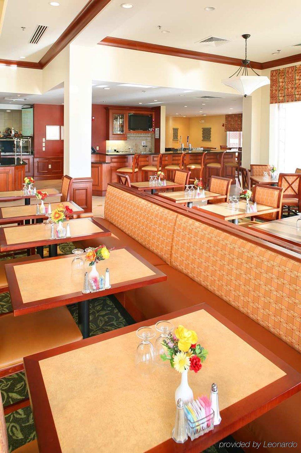 Hilton Garden Inn Omaha West Экстерьер фото